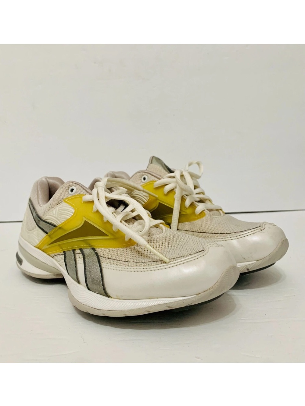Reebok Play Dry Easy Tone Beige & Yellow Athletic Sneakers. Size 8!